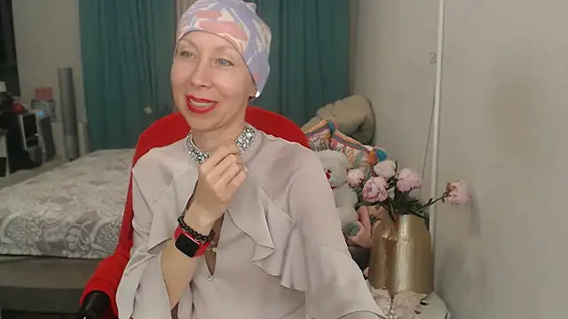 LuxuryNika webcam