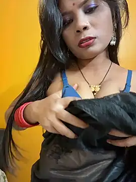 RedQQueen webcam