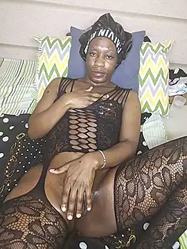 sexy_maya24 - Sexy_maya24's free webcam - UK Sex Cams