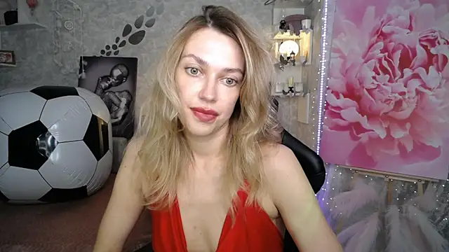 NickyAdamidi webcam