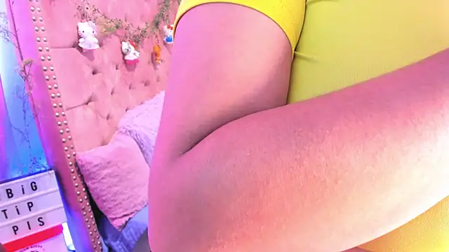 LillyCandy webcam