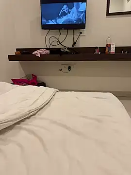 crazy111girl webcam