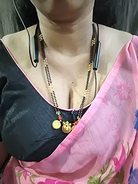 bhuvana_555 webcam