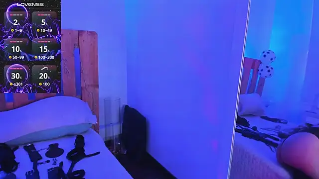 coral_jonesss webcam