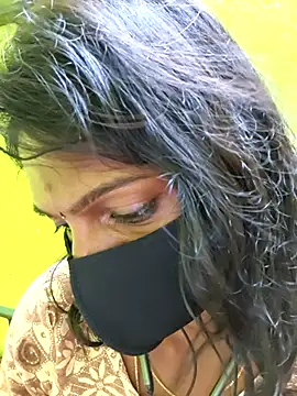 Honey_rosetamil webcam