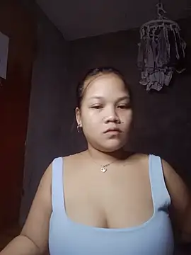 xxsexytitsxx webcam