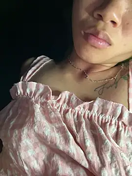 Vi_sexyy webcam