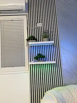 KirstieVegas webcam