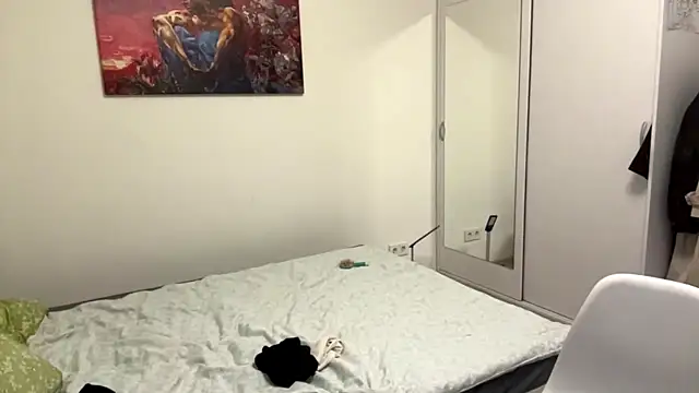 JuliaPierce webcam