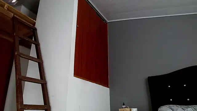 Emilia_1995 webcam