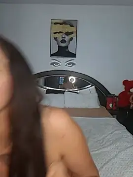 AvaKlein webcam