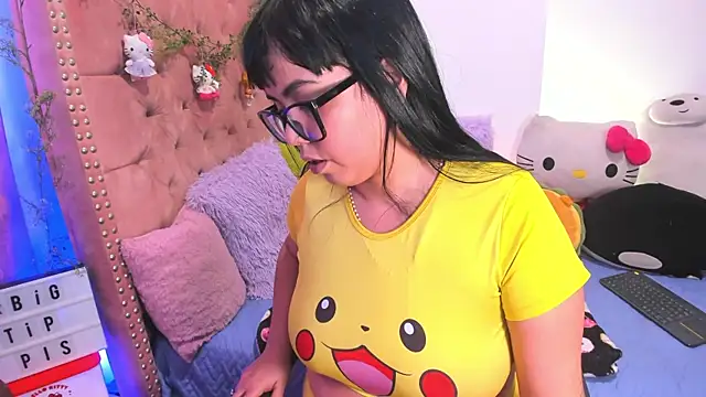 LillyCandy webcam