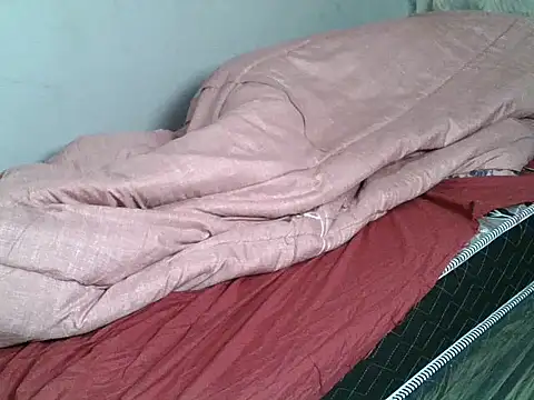 Juicy_Peech webcam