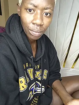 SquirtQueen16 webcam