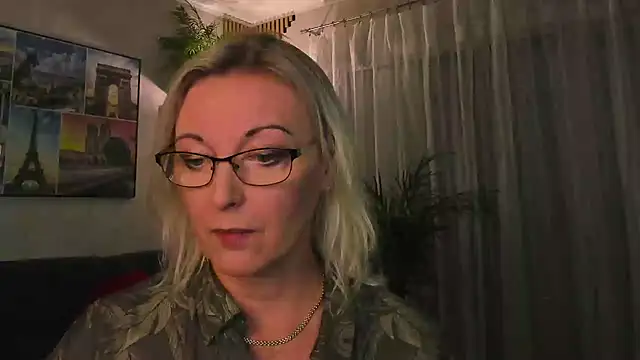vanessa_chat live cam on StripChat