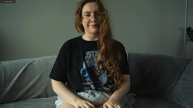 MissKatieBell Live Web Cam Show