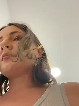 MaryJey webcam