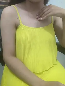 sushmita0 live cam on StripChat