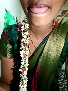 Kavya5500 Live Webcam on Stripchat