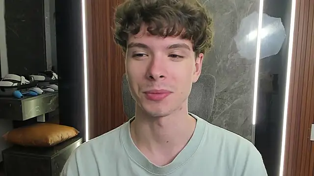 calvin_love_you webcam