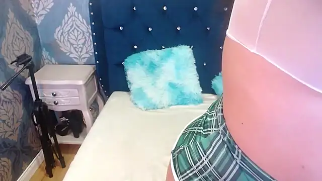 Sofiacowperx webcam
