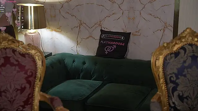 Ella_054 webcam
