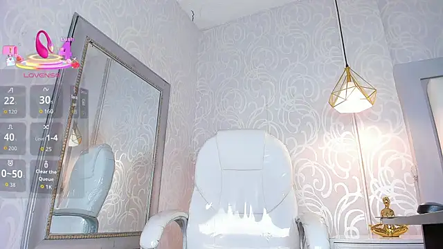 MiaCamille_ webcam