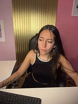 DulceLatinaxo webcam