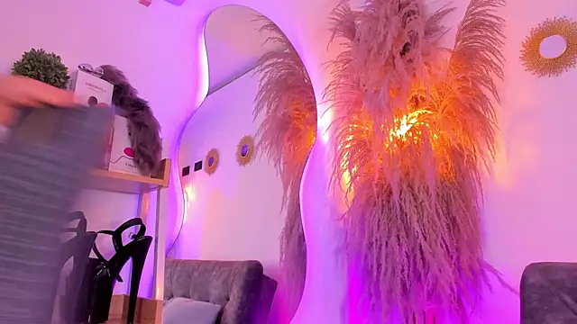 hailey_sky_ webcam