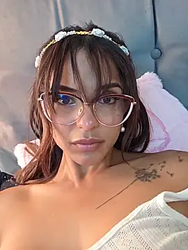 luna_latindoll webcam