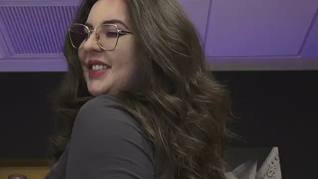 Mia_Swano webcam