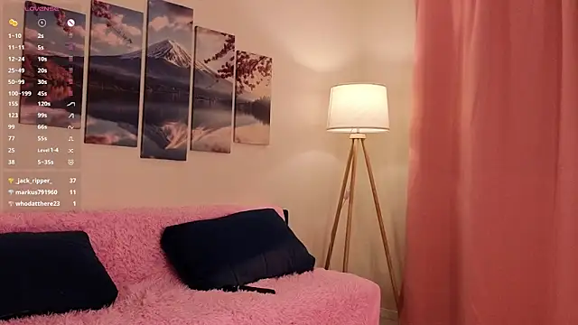 Mila_Lexy webcam