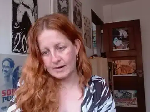 ViioletaMora webcam
