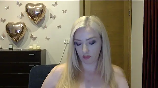 Wild_Silk_Desire webcam