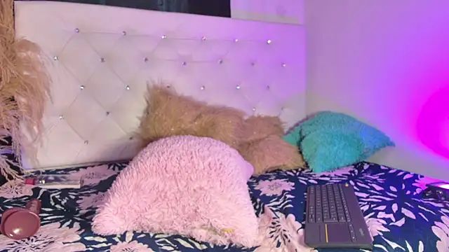 tatixxxvega webcam