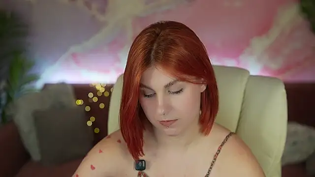 GingerPinky webcam
