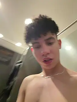 yoursexyjose webcam