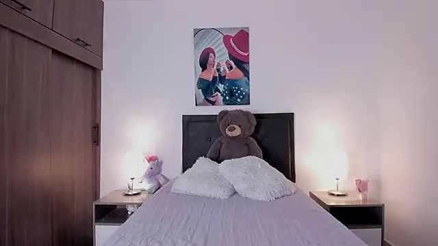 alana_greey_ webcam