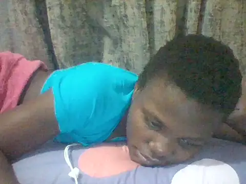 tina_2030 webcam