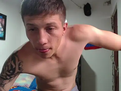 Stiiveen777 webcam