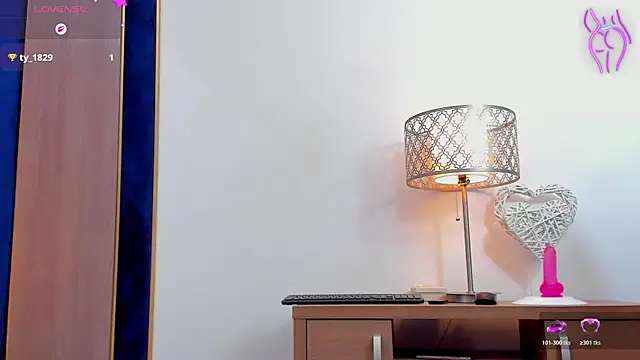 tenny_shy webcam