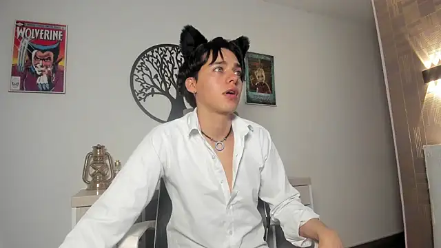 fox_white_ webcam