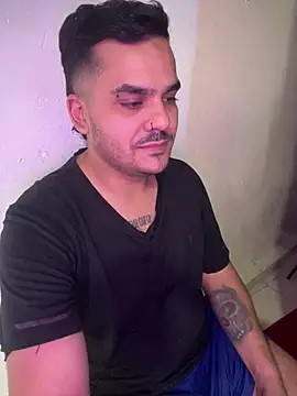 LatinBearX webcam