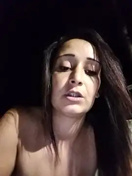 Alina03210 webcam