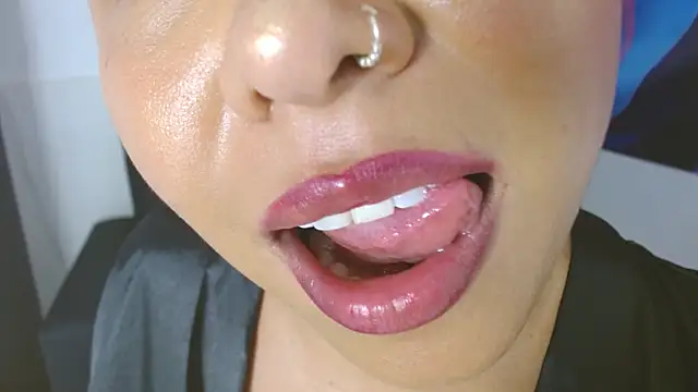 alessialux webcam