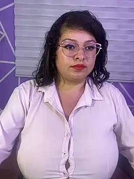 MiiaaJoness