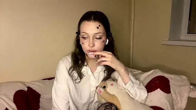 yanashowsy webcam