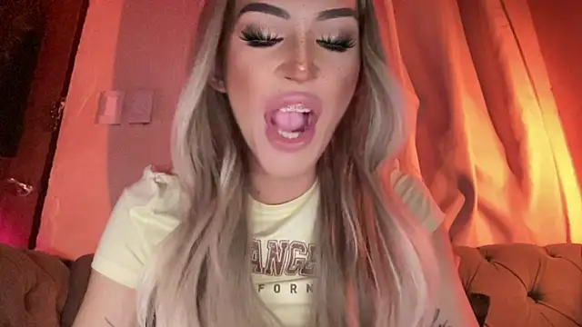 Alicegreenexx webcam