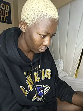 SquirtQueen16 webcam