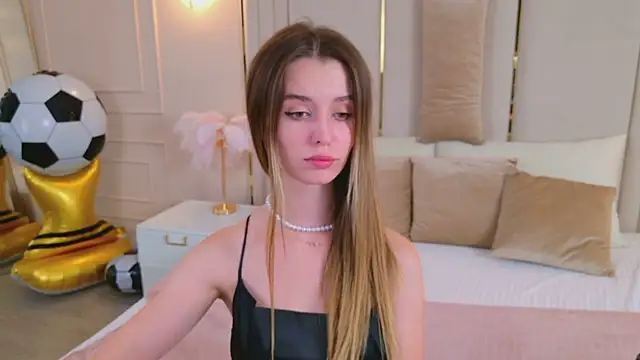 MarybethSnow webcam